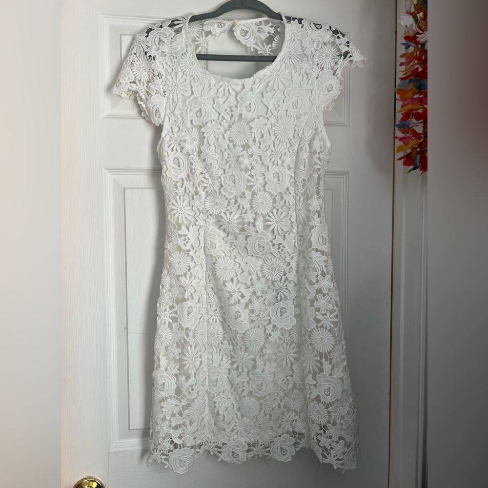 White lace dress